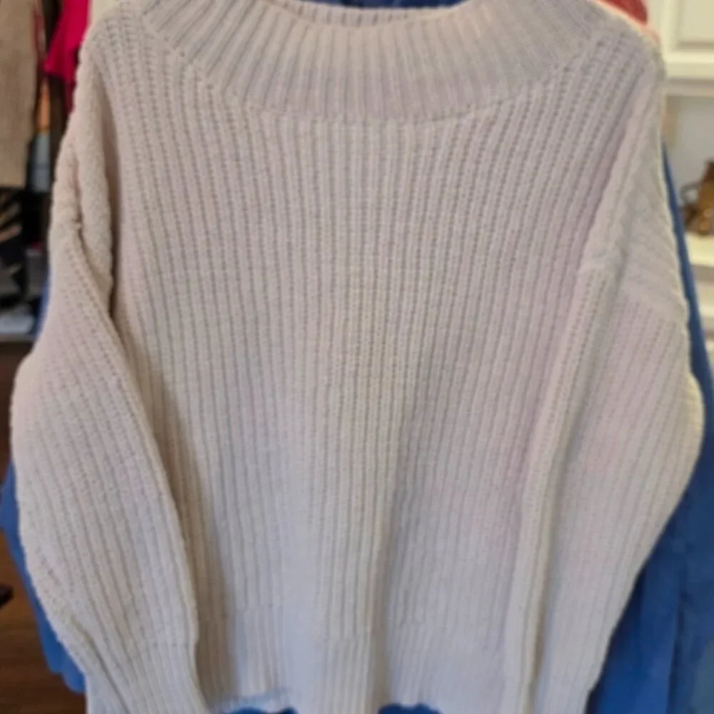 Aerie Cream Scoop Neck Chunky Knit Sweater Oversized Cozy Neutral Size S